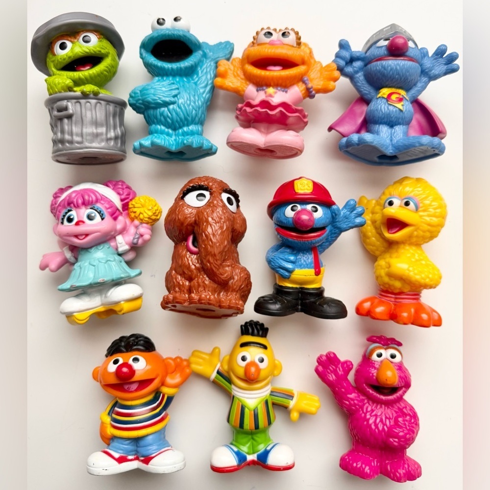3” 2010 Sesame Street Workshop PVC Figure Toy Hasbro Lot